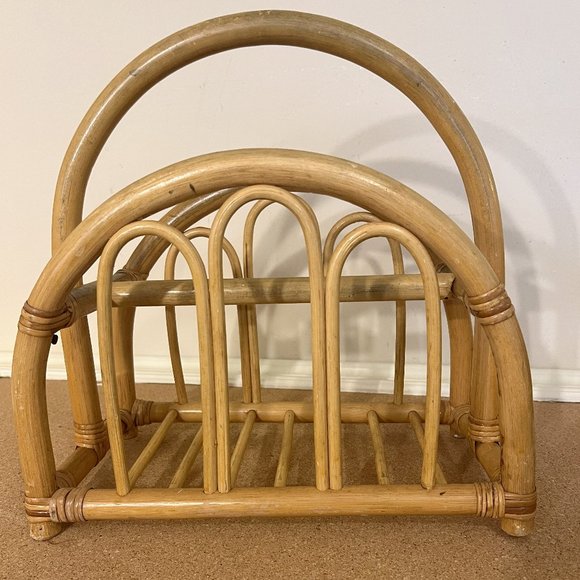 Mid Century Style Modern Bent Bamboo and Rattan Magazine Rack Albini Style - Picture 1 of 7